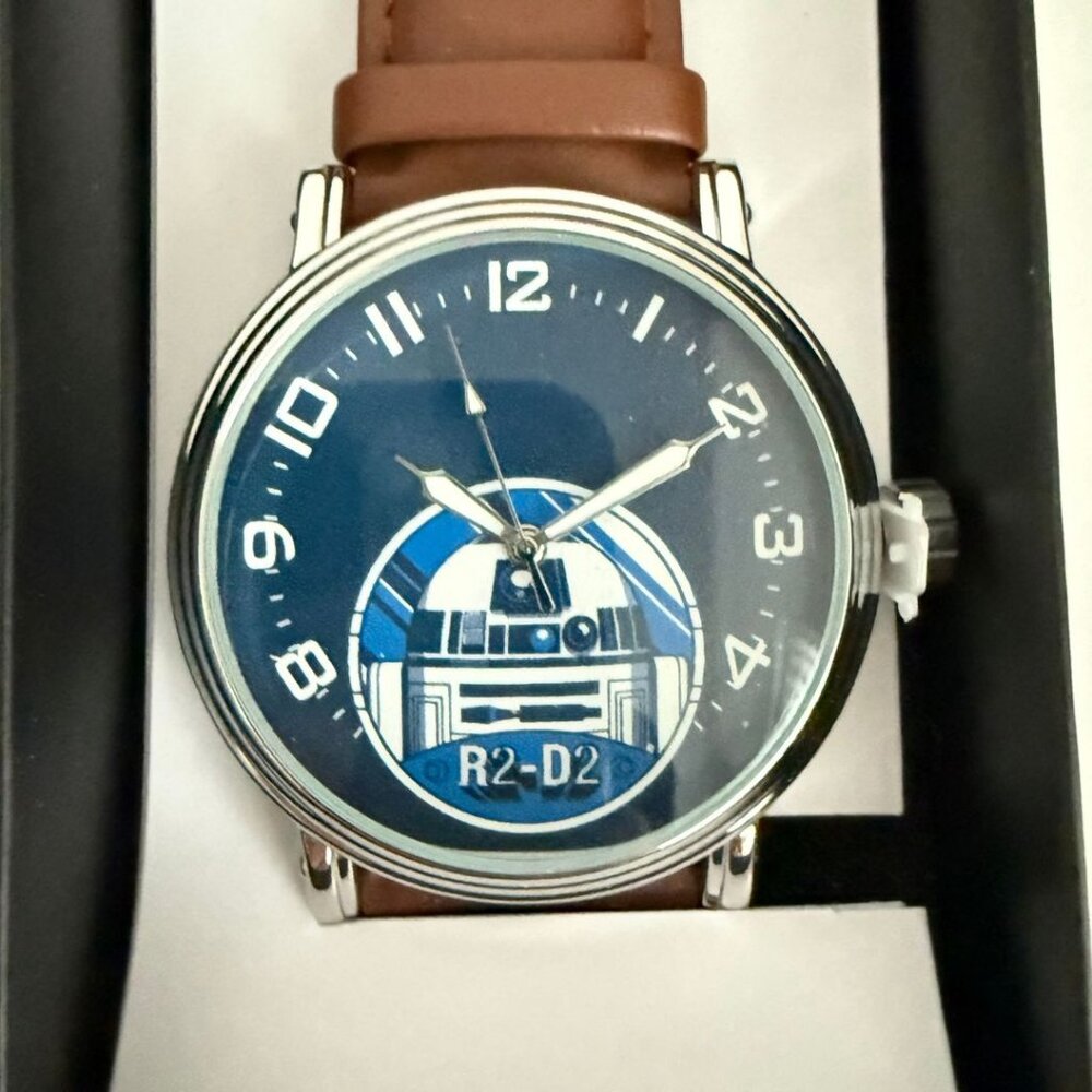 NWT - Star Wars Adult Vintage Analog Quartz Watch - Picture 9 of 16